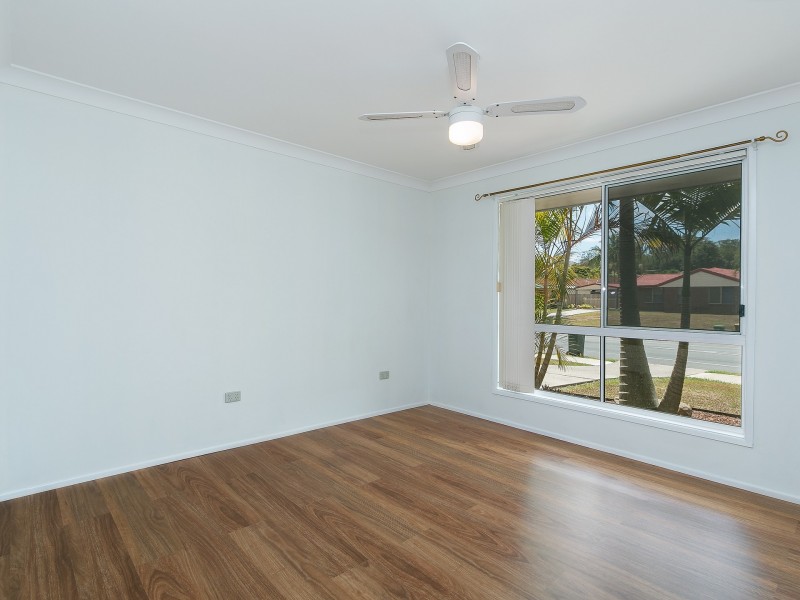24 Cresthaven Drive, Morayfield QLD 4506