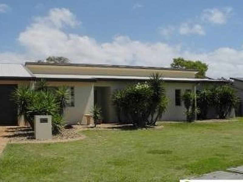 9 Karora Road, Beachmere QLD 4510