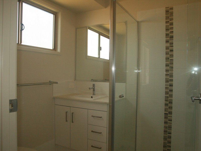 28 Lakeview Road, Morayfield QLD 4506