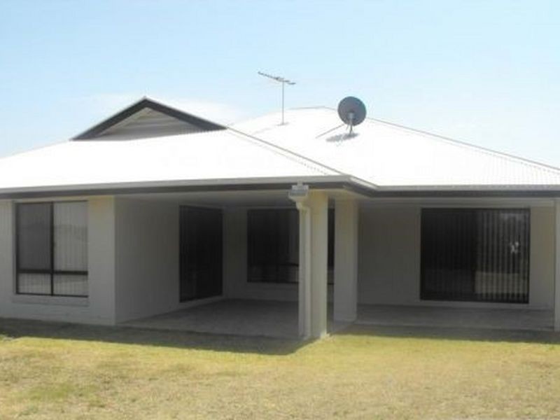 55 Sandheath Place, Ningi QLD 4511