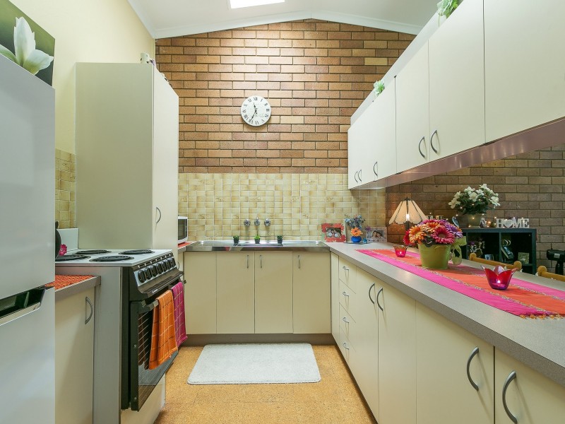 Unit 3/14 Lower King Street, Caboolture QLD 4510