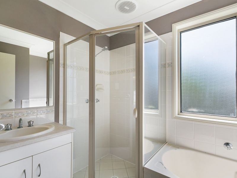 12 Galaxy Court, Dakabin QLD 4503