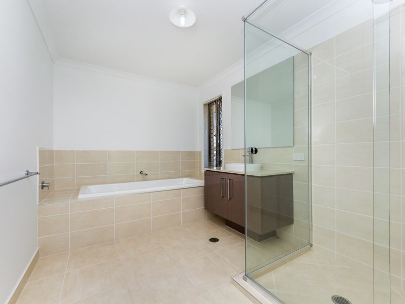 41 Lehmann Circuit, Caboolture South QLD 4510