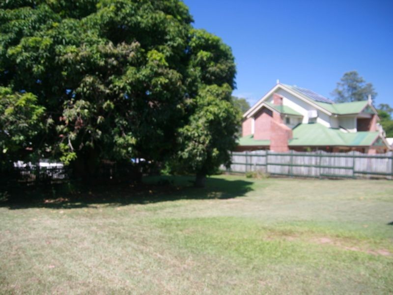 4 Riverview Street, Caboolture QLD 4510