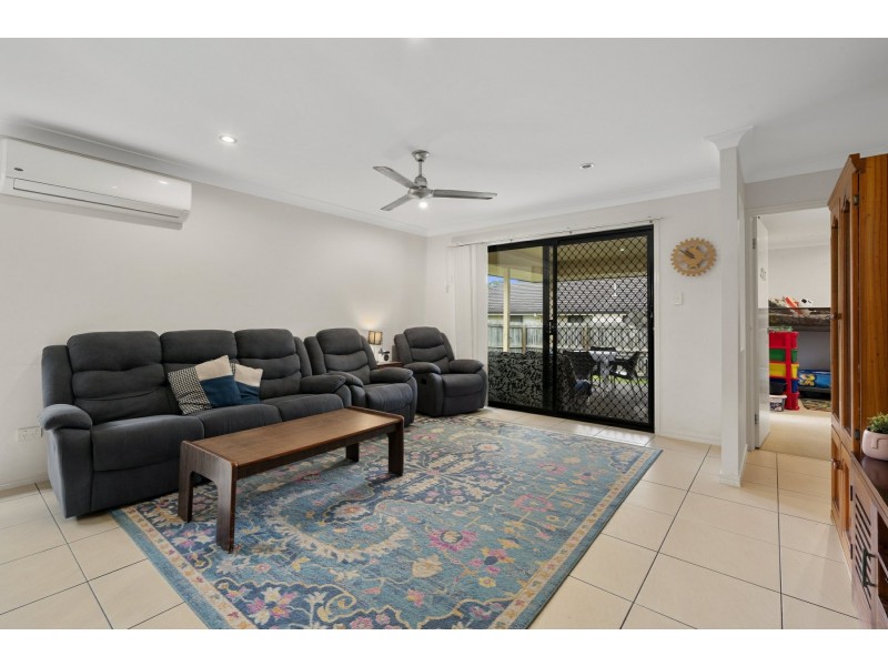 90 Pauls Road, Upper Caboolture QLD 4510