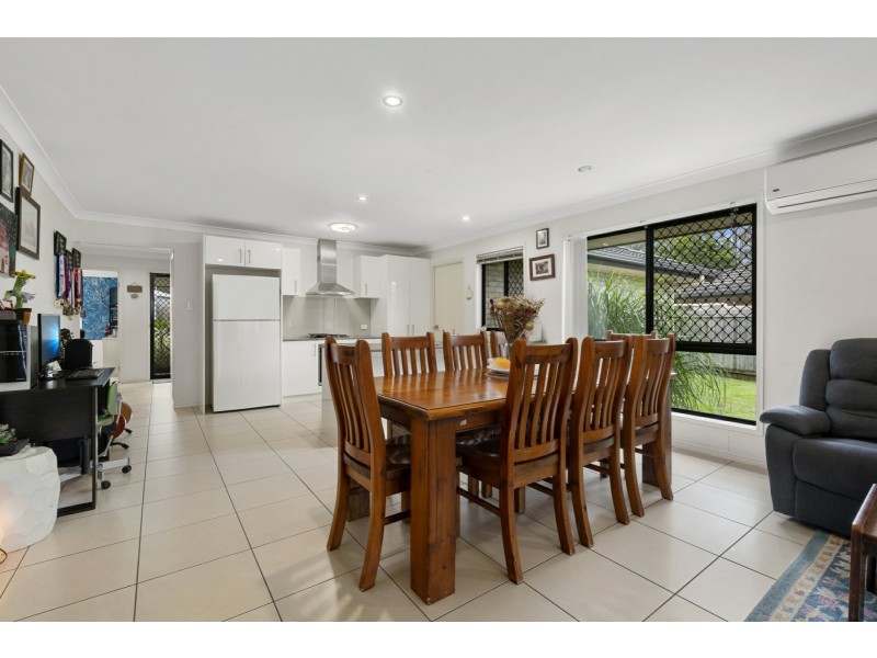 90 Pauls Road, Upper Caboolture QLD 4510