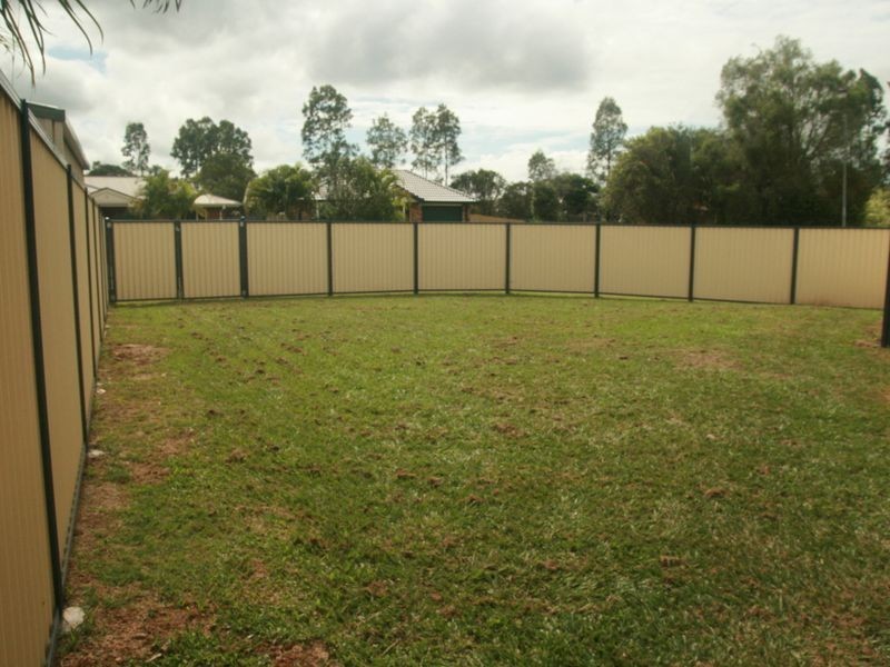 8 Creswick Court, Caboolture QLD 4510