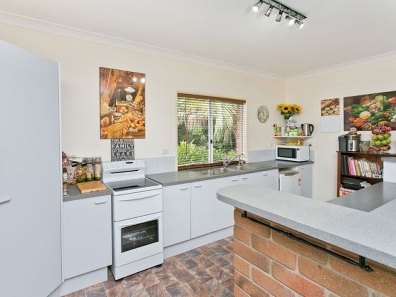 68 Hall Road, Elimbah QLD 4516