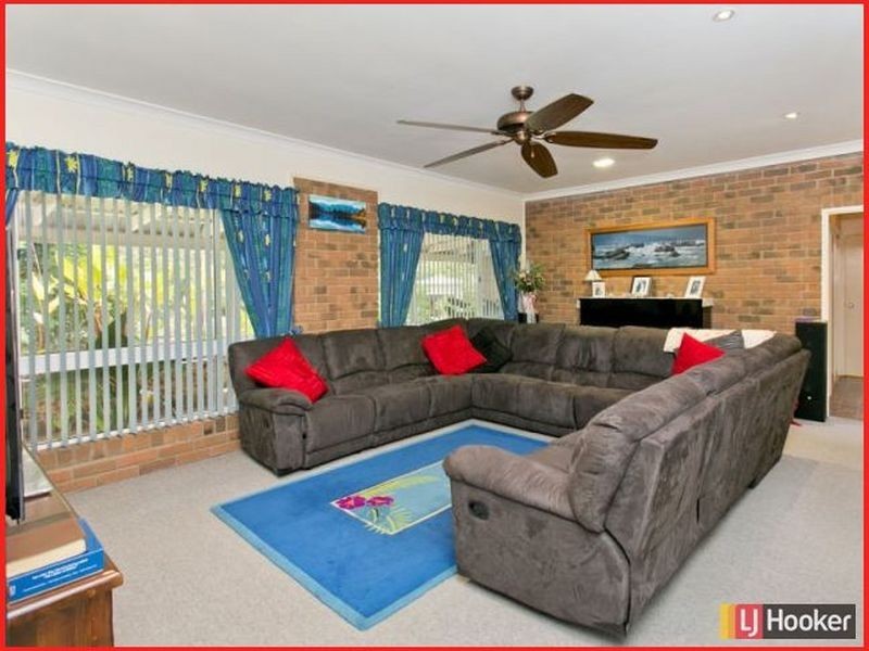 68 Hall Road, Elimbah QLD 4516