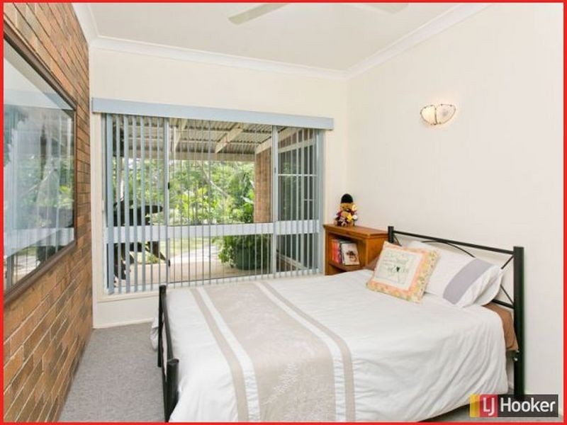 68 Hall Road, Elimbah QLD 4516