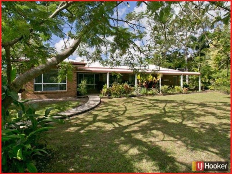 68 Hall Road, Elimbah QLD 4516