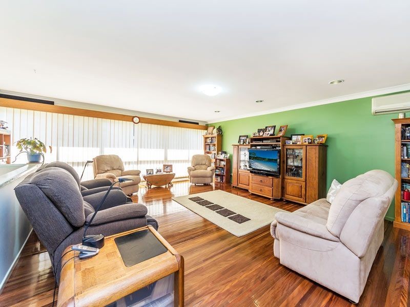 4 Sherwood Street, Morayfield QLD 4506