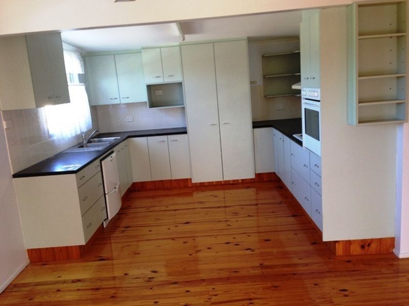 6 Sherwood Street, Morayfield QLD 4506