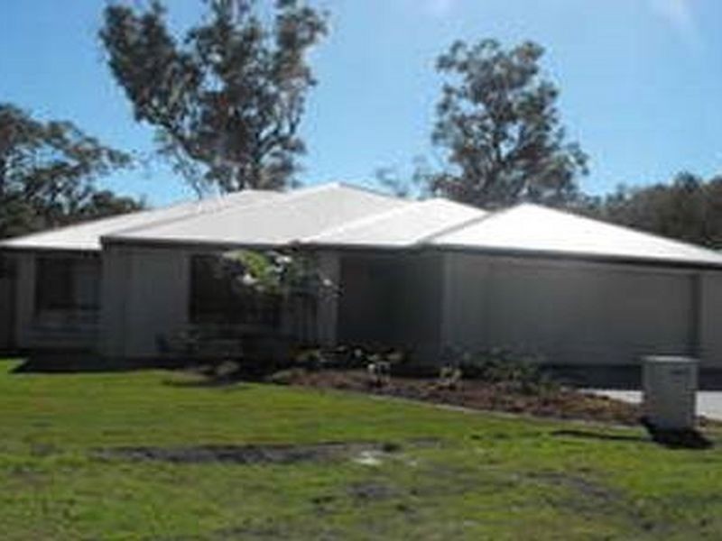 9 Echidna  Place, Ningi QLD 4511