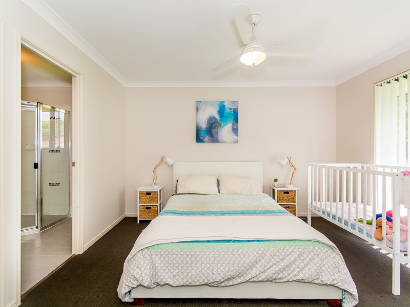 2 Jarrah Court, Morayfield QLD 4506