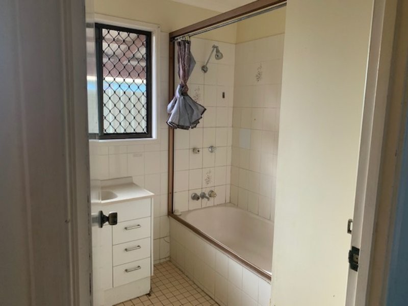 28 Bluebell Street, Caboolture QLD 4510