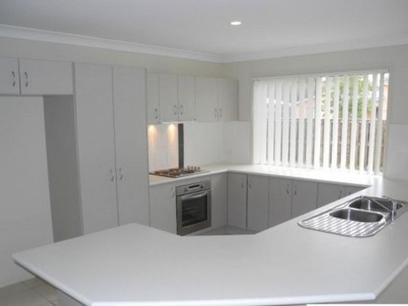 19 Karora Road, Beachmere QLD 4510