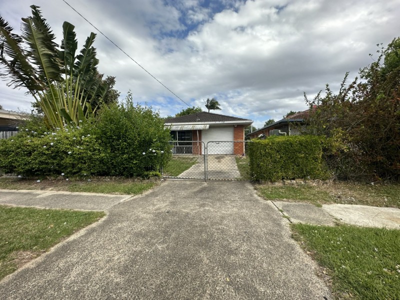 2 Domnick Street, Caboolture South QLD 4510