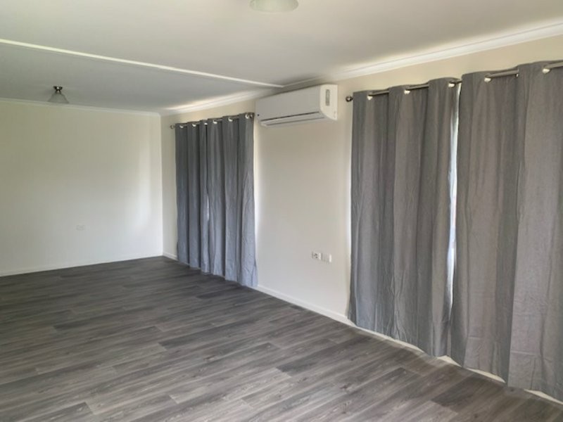 101 Oakey Flat Road, Morayfield QLD 4506