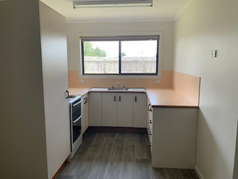 101 Oakey Flat Road, Morayfield QLD 4506