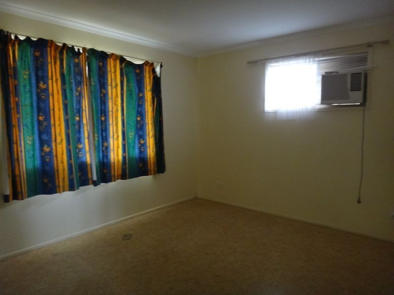 14 Hilldale Crescent, Morayfield QLD 4506