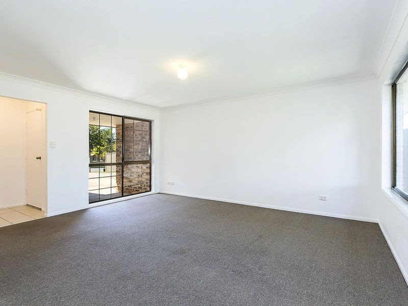 4 Cook Avenue, Caboolture South QLD 4510