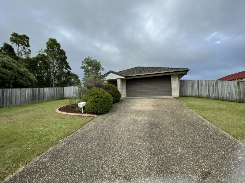 32 Fernbrook Drive, Morayfield QLD 4506