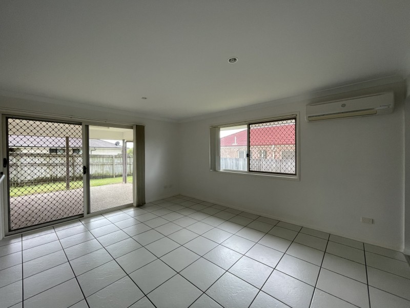 32 Fernbrook Drive, Morayfield QLD 4506