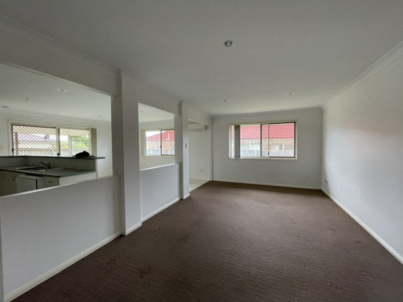 32 Fernbrook Drive, Morayfield QLD 4506