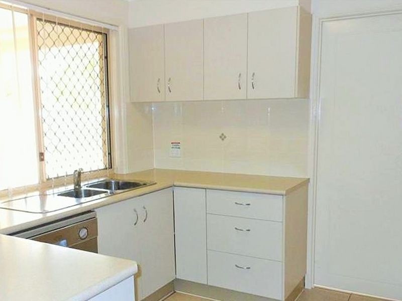 14 Karora Road, Beachmere QLD 4510
