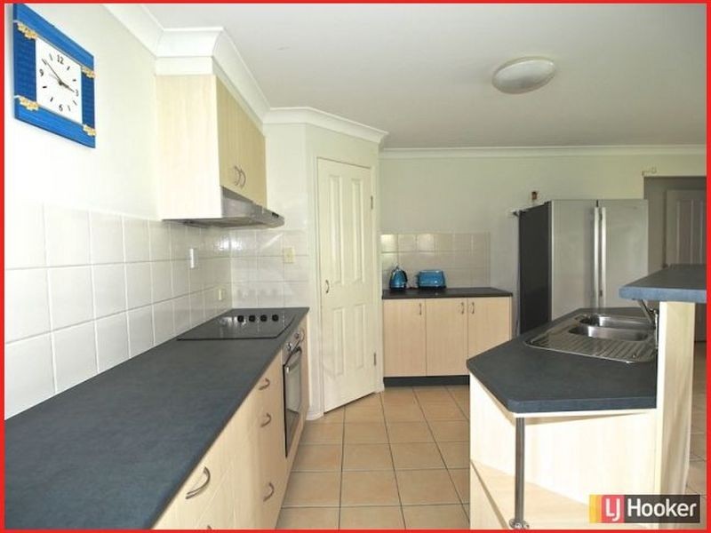 26 Penda Street, Morayfield QLD 4506