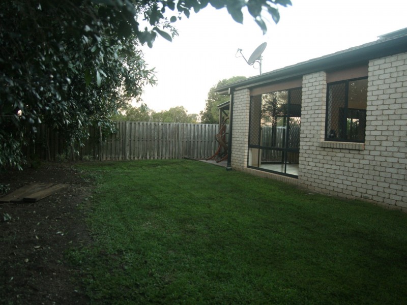 37 Maurice Avenue, Morayfield QLD 4506