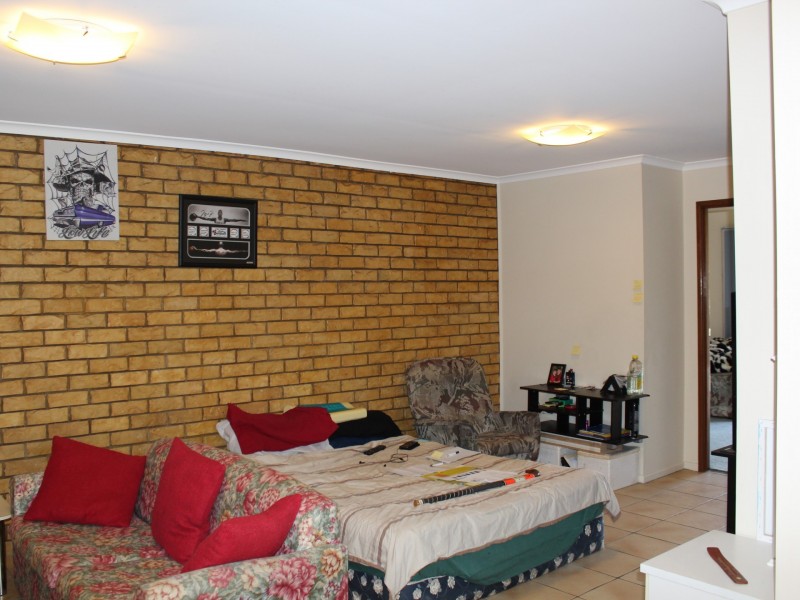 Unit 3/12 Charles Street, Caboolture QLD 4510