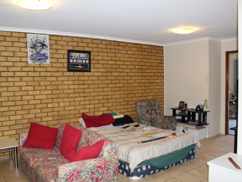 Unit 3/12 Charles Street, Caboolture QLD 4510