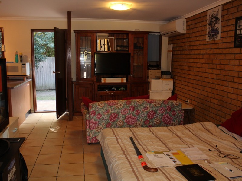 Unit 3/12 Charles Street, Caboolture QLD 4510
