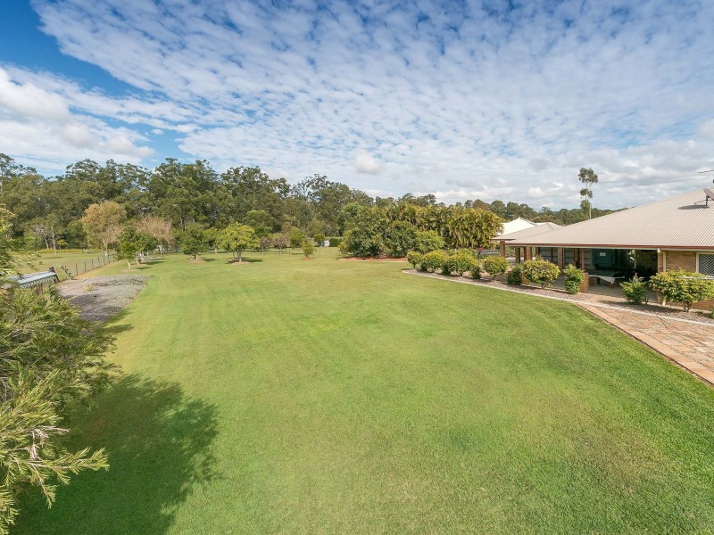 7 Chatswood Court, Wamuran QLD 4512