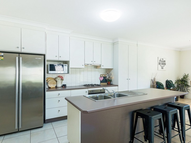 5 Silverbirch Court, Upper Caboolture QLD 4510
