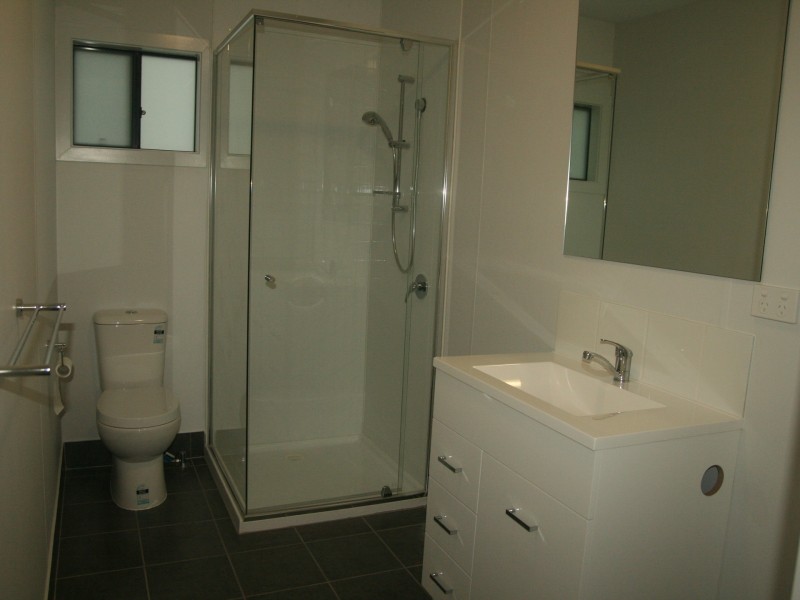 2/40 Domnick Street, Caboolture South QLD 4510