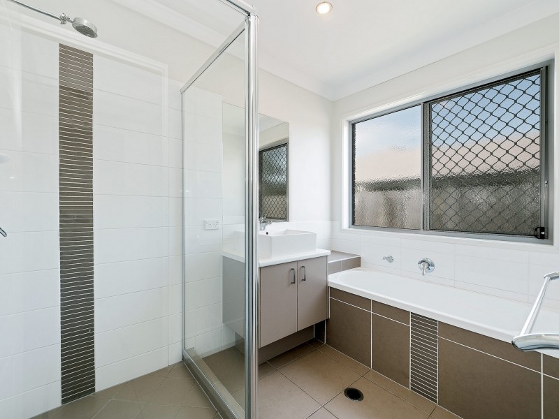 17 Reibelt Drive, Caboolture QLD 4510