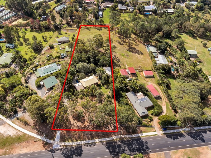 132-134 Williamson Rd, Morayfield QLD 4506