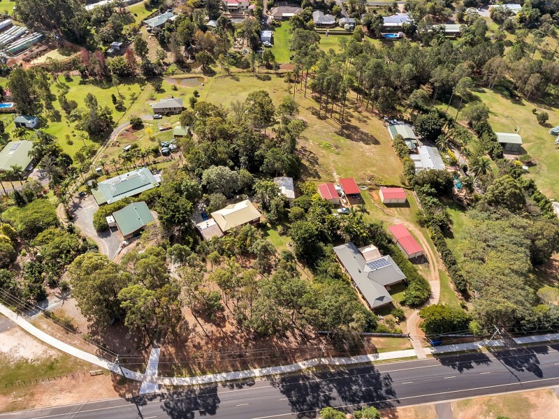 132-134 Williamson Rd, Morayfield QLD 4506