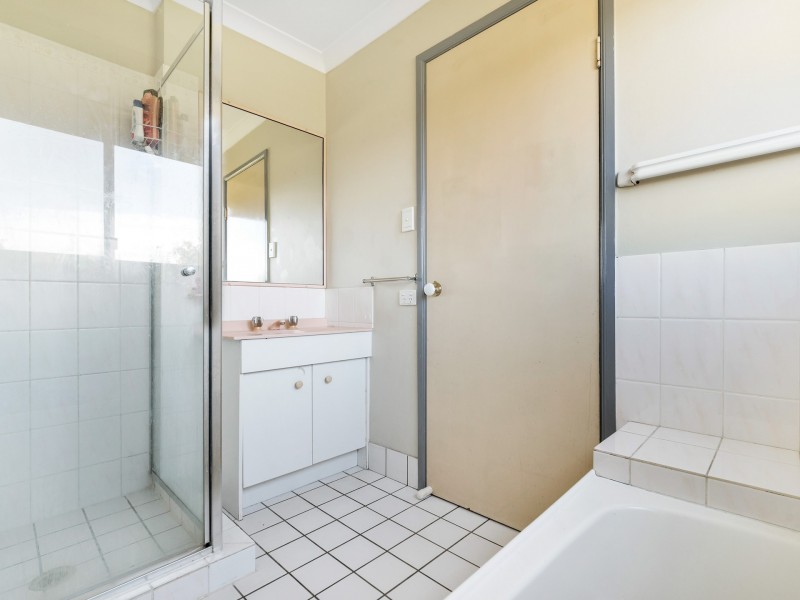 15 Summerfields Drive, Caboolture QLD 4510