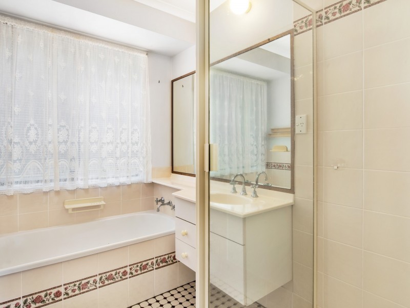 9 Fowler Drive, Caboolture South QLD 4510