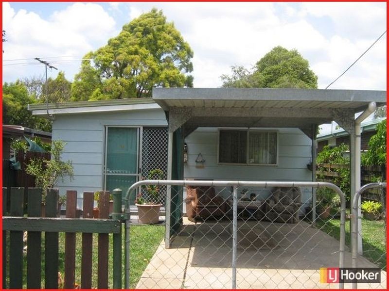 4 John Street, Caboolture South QLD 4510