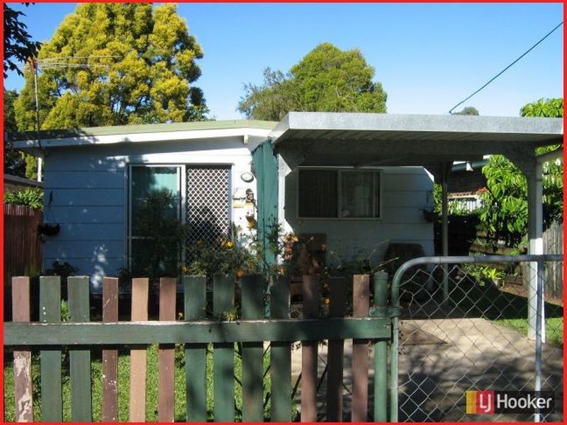 4 John Street, Caboolture South QLD 4510
