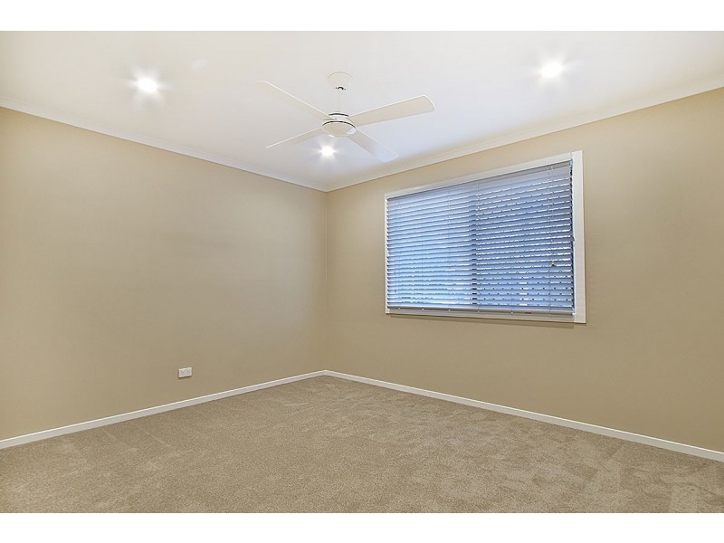 11 Glenwood Drive, Morayfield QLD 4506