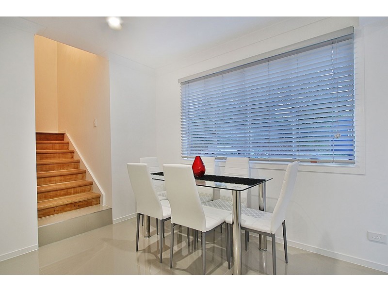 11 Glenwood Drive, Morayfield QLD 4506