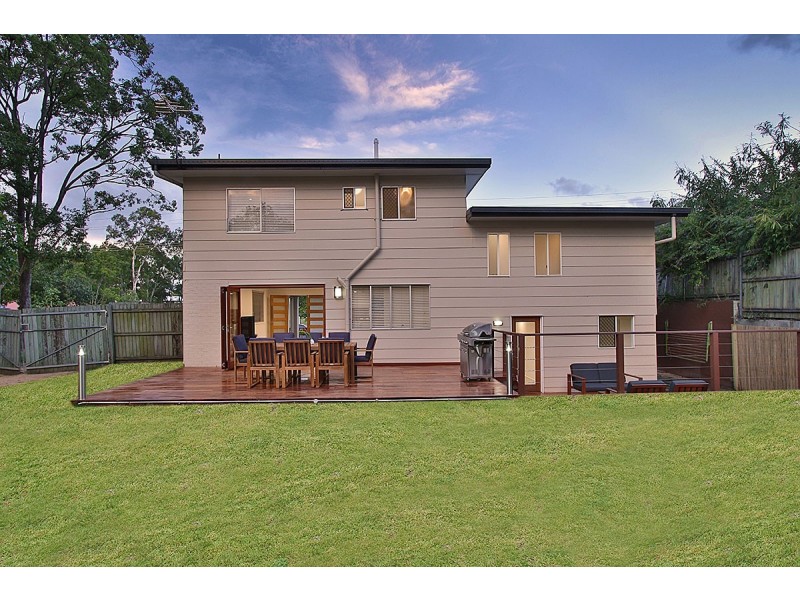 11 Glenwood Drive, Morayfield QLD 4506