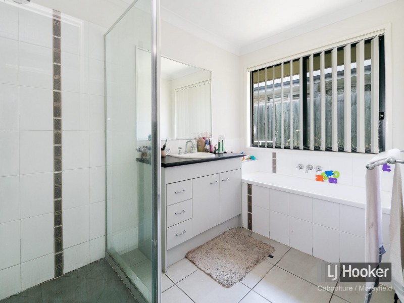 17 Lomandra Drive, Morayfield QLD 4506