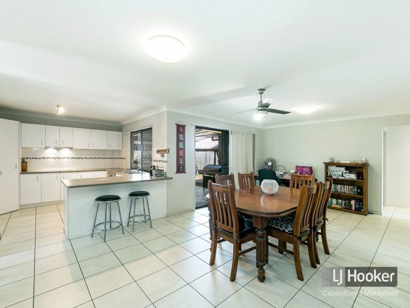 39 Sandheath Place, Ningi QLD 4511